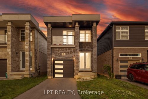 217 Louise St, Welland, ON, L3B0H8 | Card Image