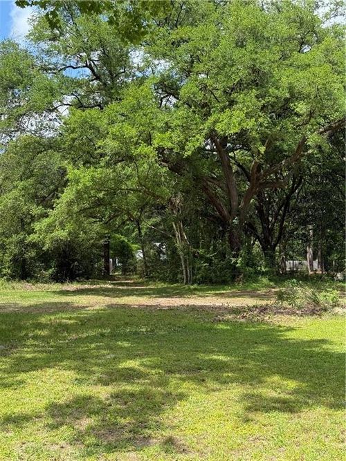 72730 5th Ave, Abita Springs, LA, 70420-2238 | Card Image