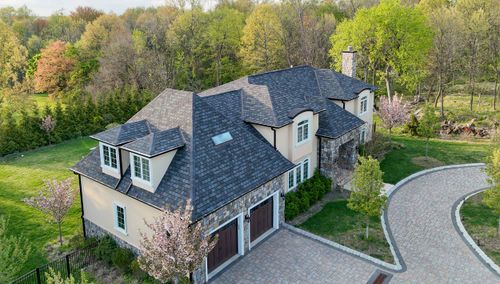 281 Beaufort Ave, Livingston, NJ, 07039 | Card Image