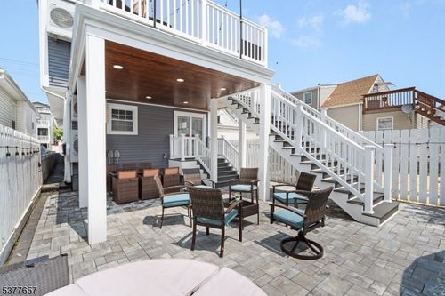 227 Grant Ave, Seaside Heights, NJ, 08751-2016 | Card Image