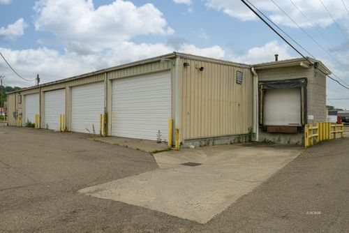 1708 Eastern Ave, Gallipolis, OH, 45631 | Card Image