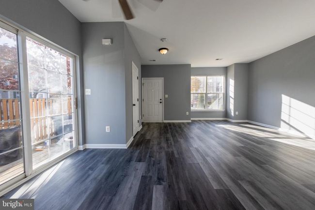 7685 Duneiden Ln, Townhouse with 3 bedrooms, 3 bathrooms and null parking in MANASSAS VA | Image 6