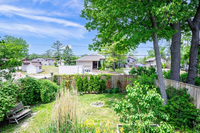 28 Dyer Dr, House attached with 4 bedrooms, 2 bathrooms and 4 parking in Wasaga Beach ON | Image 25