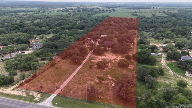6840 S Loop 1604 W, House other with 3 bedrooms, 3 bathrooms and null parking in Von Ormy TX | Image 46
