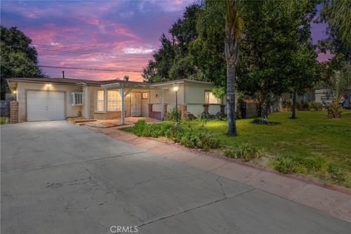 35194 Velardo Dr, Yucaipa, CA, 92399 | Card Image