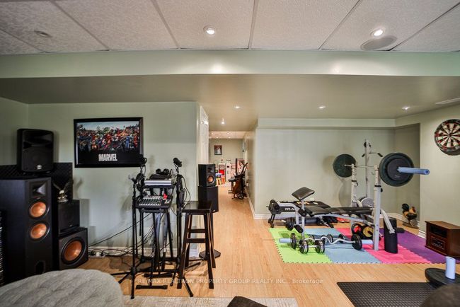950 Taggart Cres, House other with 3 bedrooms, 3 bathrooms and 2 parking in Oshawa ON | Image 34