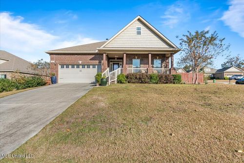 9484 Woodrow Place, Biloxi, MS, 39532 | Card Image