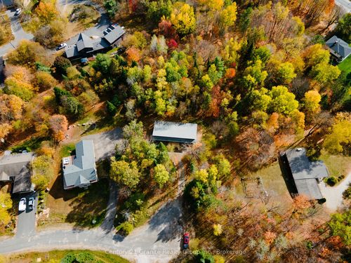 51 Av Farmcrest, Haliburton, ON, K0M1S0 | Card Image