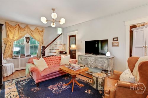 1612 Skidaway Rd, Savannah, GA, 31404-2324 | Card Image