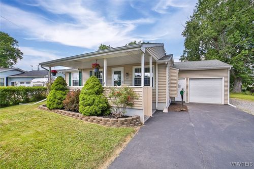 112 Arlington Pl, Depew, NY, 14043-1648 | Card Image