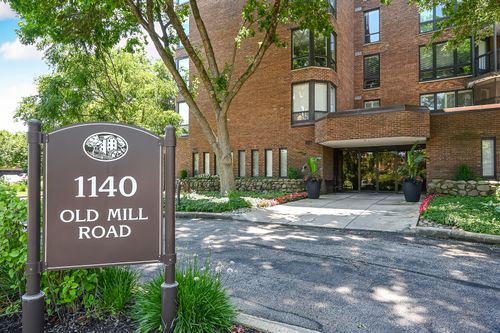 405-1140 Old Mill Rd, Hinsdale, IL, 60521-2961 | Card Image