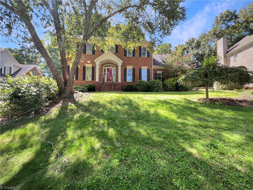Innisbrook Ct, Greensboro, NC 27410