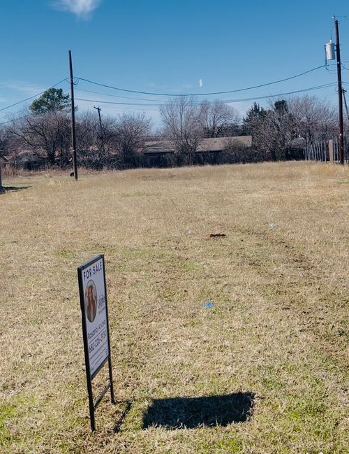 3808 Stalcup Rd, Fort Worth, TX, 76119-2316 | Card Image