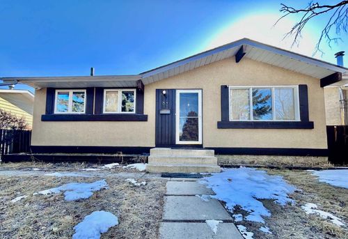 83 Barrett Drive, Red Deer, AB, T4R1H2 | Card Image