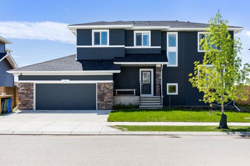 183 Brander Ave, Langdon, AB, T0J1X2 | Card Image