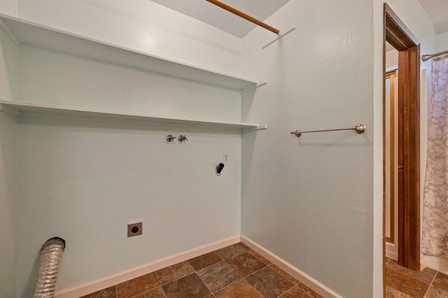 24315 Sugar Pine Rd, House other with 3 bedrooms, 3 bathrooms and 2 parking in Twain Harte CA | Image 22
