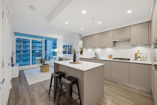 1511-3833 Evergreen Pl, Burnaby, BC, V3J0M2 | Card Image