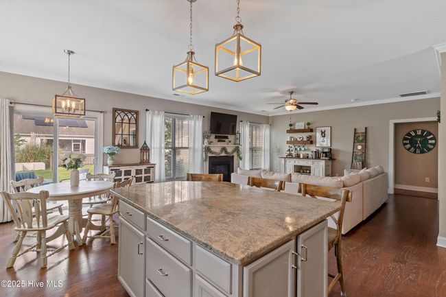 433 Landsdowne Cir, House other with 4 bedrooms, 3 bathrooms and 2 parking in Hampstead NC | Image 12