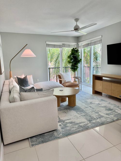 405-225 Ne 1st Street, Delray Beach, FL, 33444 | Card Image