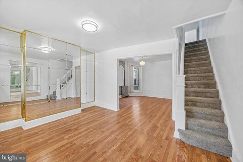 6422 N Lambert St, PHILADELPHIA, PA, 19138-3020 | Card Image