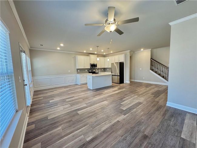 5576 Rockfern Dr, Townhouse with 3 bedrooms, 3 bathrooms and 4 parking in Lilburn GA | Image 6