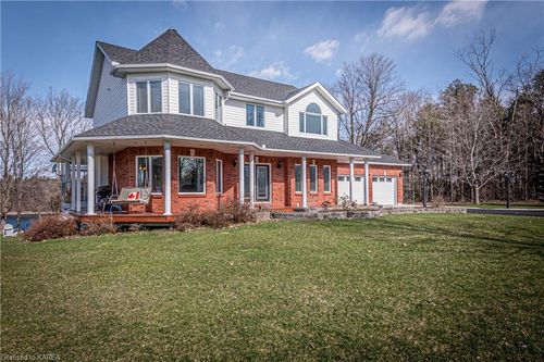 2464 Sands Rd, Battersea, ON, K0H1H0 | Card Image