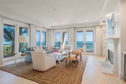 apt-201-60 Beachside Dr, Vero Beach, FL, 32963-9571 | Card Image