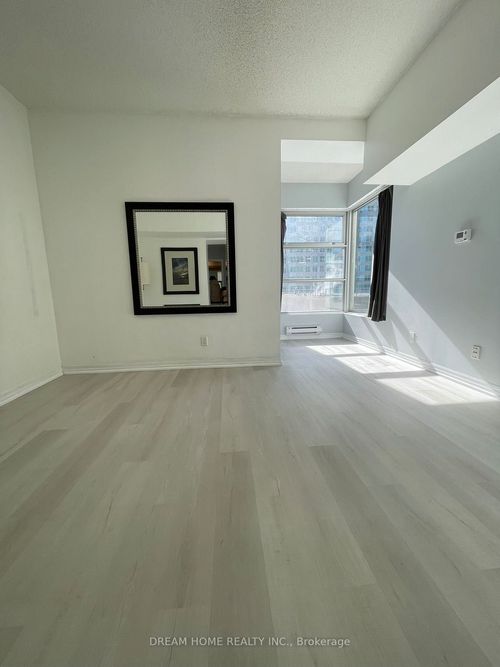 1705-1 King St W, Toronto, ON, M5H1A1 | Card Image