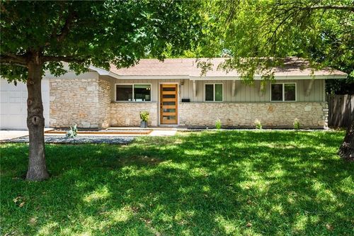 8101 Logwood Dr, Austin, TX, 78757-8128 | Card Image