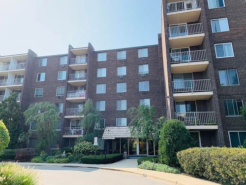 unit-518-225 Rohlwing Rd, Palatine, IL, 60074-6471 | Card Image