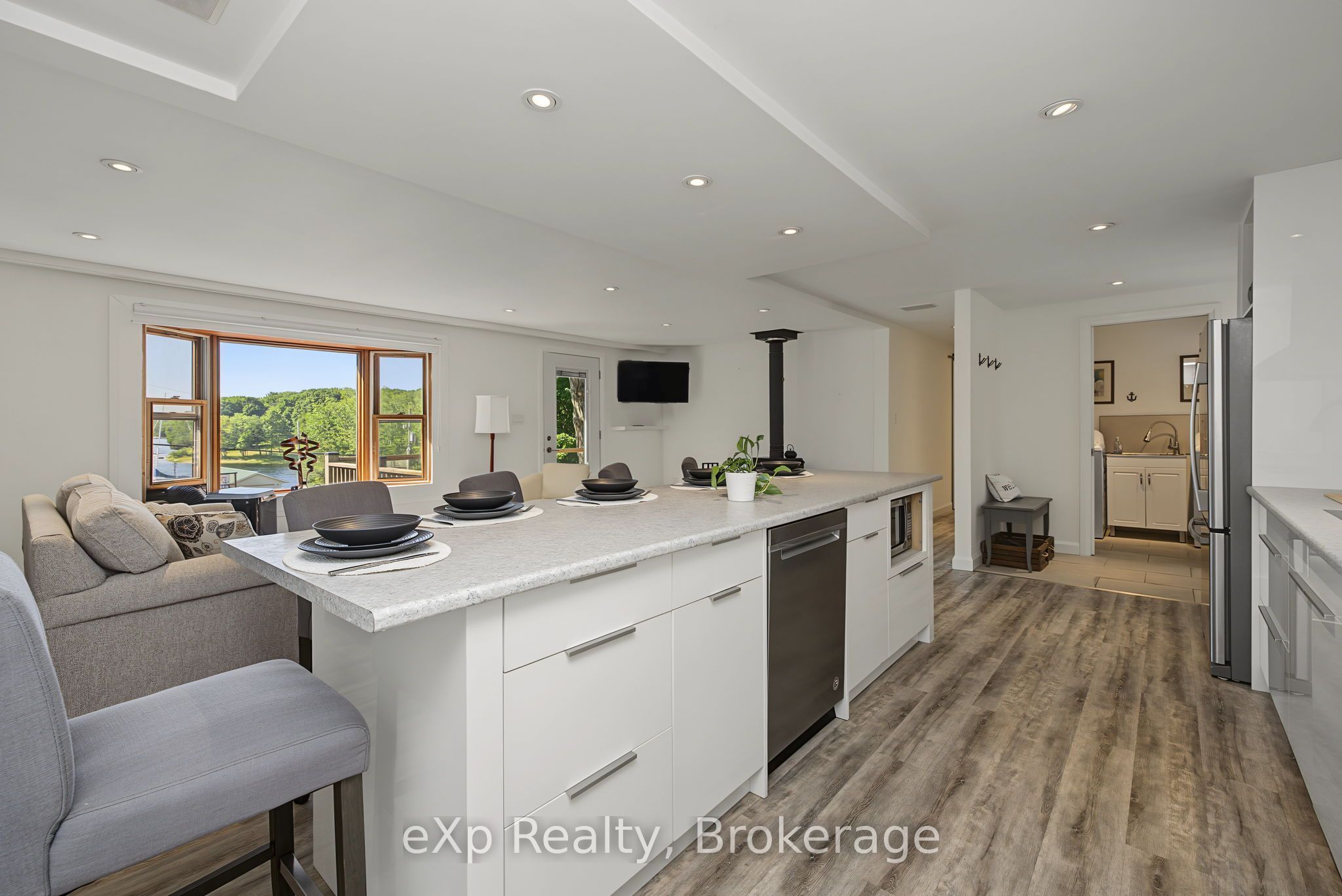 Residential in Carling 5