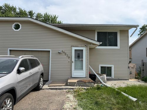 4329 83rd Cir N, Brooklyn Park, MN, 55443-2550 | Card Image