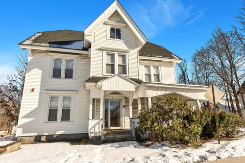 21 School St, Hillsborough, NH, 03244-4888 | Card Image