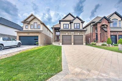 1681 Finley Cres, House other with 4 bedrooms, 3 bathrooms and 6 parking in London ON | Image 2