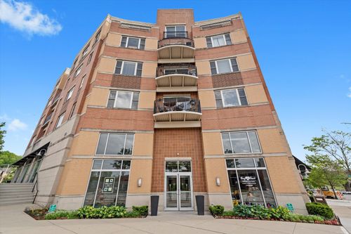 unit-505-300 Village Cir, Willow Springs, IL, 60480-1817 | Card Image