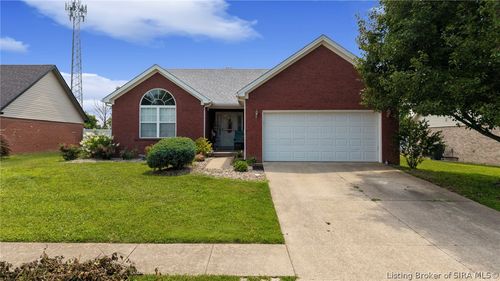 6022 Pine View Ct, Jeffersonville, IN, 47130-8962 | Card Image