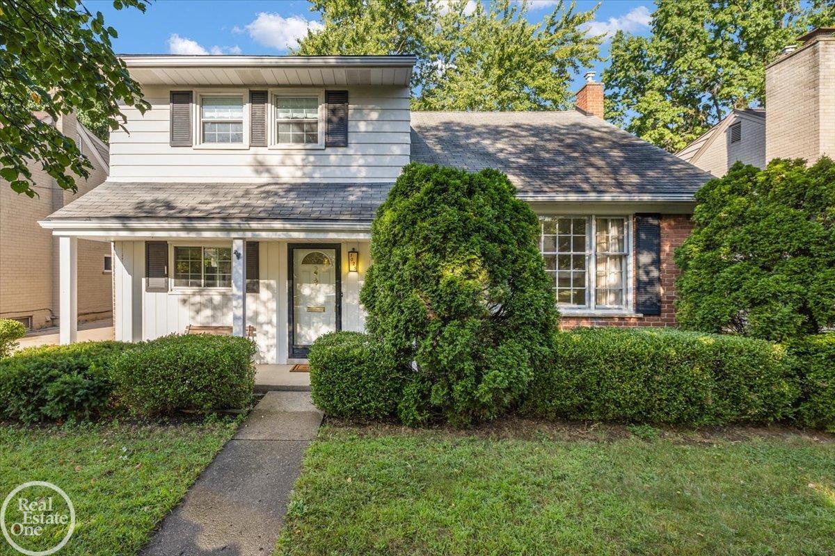 Clawson Ave, Royal Oak, MI 48073