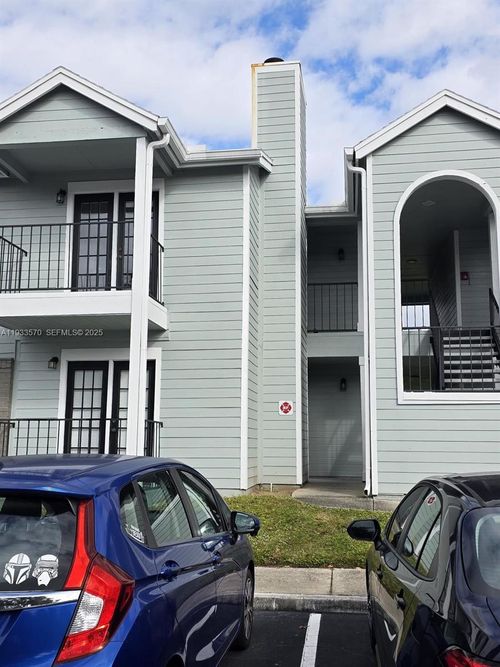 apt-5204-2550 N Alafaya Trl, ORLANDO, FL, 32826-3996 | Card Image