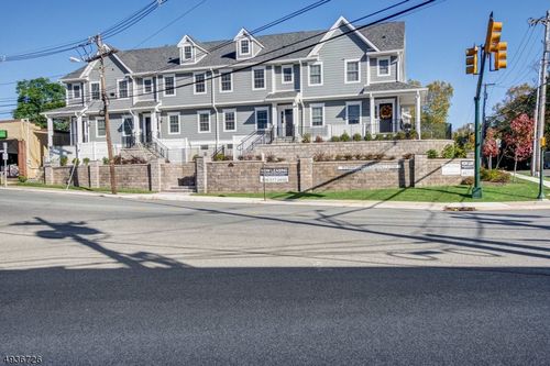 apt-4-785 Springfield Ave, Summit, NJ, 07901-2351 | Card Image