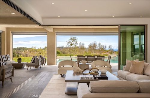 24 Via Carina, San Clemente, CA, 92673 | Card Image