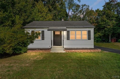 705 Park Dr, Rome, NY, 13440-4781 | Card Image