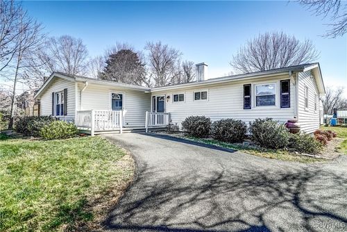 2124 Tarleton Dr, CHARLOTTESVILLE, VA, 22901-2957 | Card Image