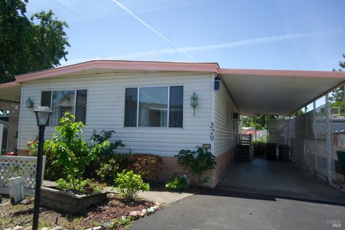 529 Colonial Park Dr, Santa Rosa, CA, 95403-1147 | Card Image