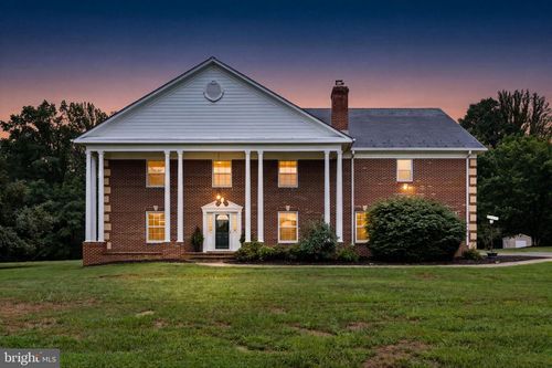 4740 Angus Dr, GAINESVILLE, VA, 20155-1217 | Card Image