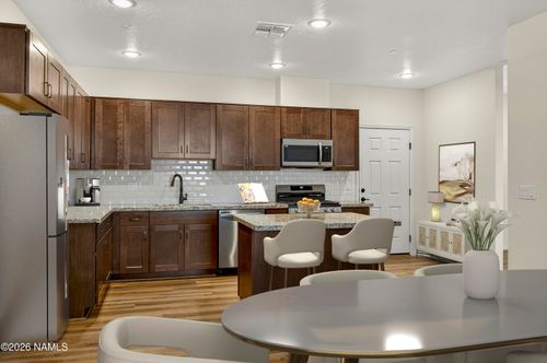 226-1650 E Ponderosa Pkwy, Flagstaff, AZ, 86001-0042 | Card Image