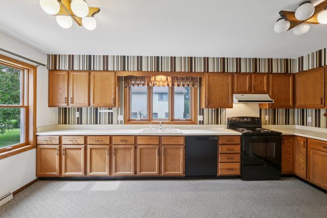 1200 Wexford Dr, House other with 3 bedrooms, 2 bathrooms and null parking in Waunakee WI | Image 22