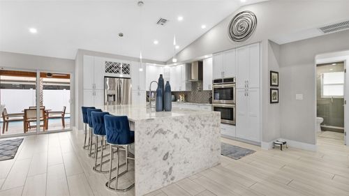 817 Se 13th Ct, Deerfield Beach, FL, 33441-7045 | Card Image