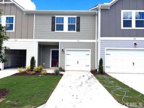 926 Field Ivy Dr, Fuquay Varina, NC, 27526-4337 | Card Image