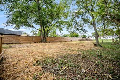 2707 Morena St, Nashville, TN, 37208-3250 | Card Image