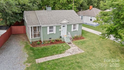 2432 Remount Rd, Charlotte, NC, 28208-5057 | Card Image